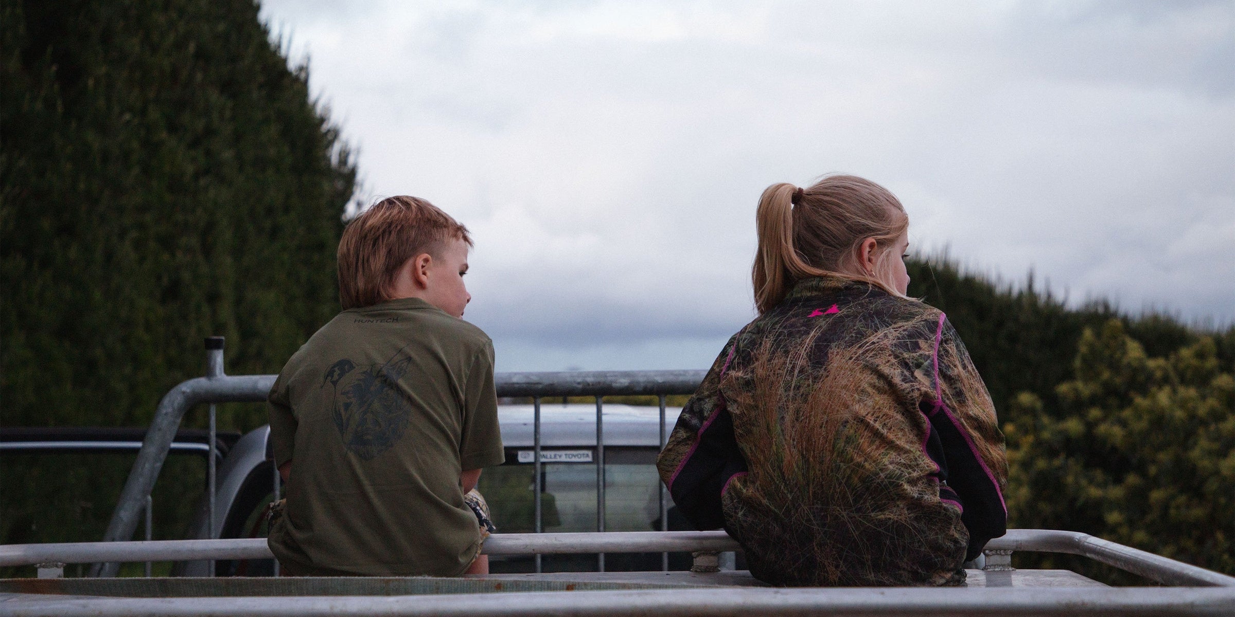 boys & girls hunting tops Australia