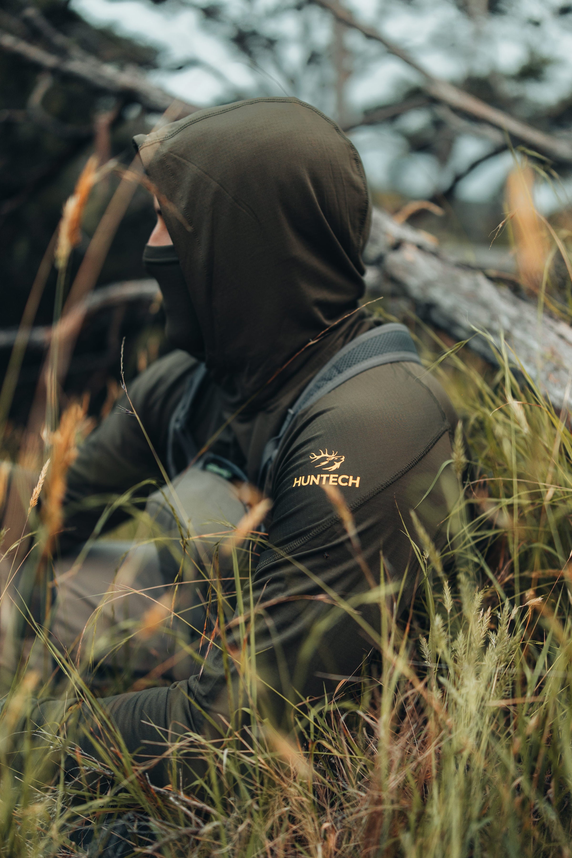 Mens Hoodies & Long Sleeved Tops