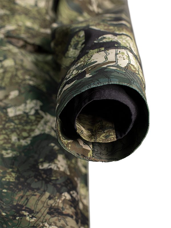 Close up of the internal thermal retention cuff finish.